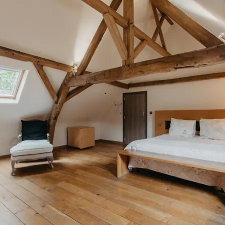 Le Val-fayt Hotell