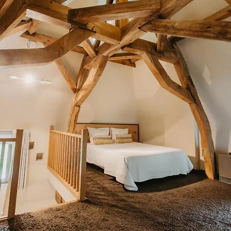 Le Val-fayt Hotell