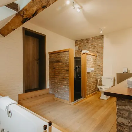 Le Val-fayt Hotell