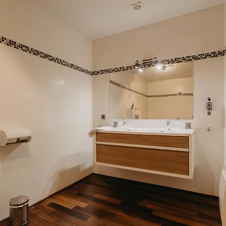 Le Val-fayt Hotel 3*
